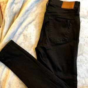 Madewell 8'' black skinny